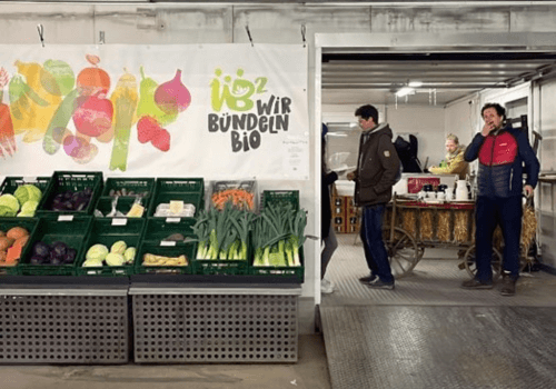 Vegetable market and people