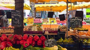 Food at the market