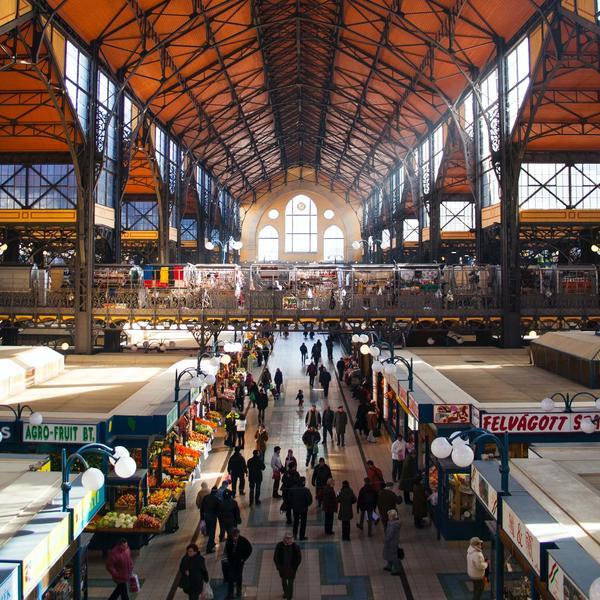 Photo by Julius Jansson on Unsplash The image shows an indoor market hall in Budapest.